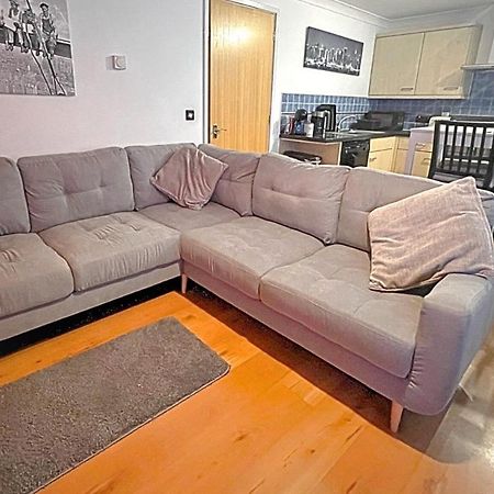 Stylish 2 Bedroom Apartment, Central Exeter, Parking On Site Exteriör bild