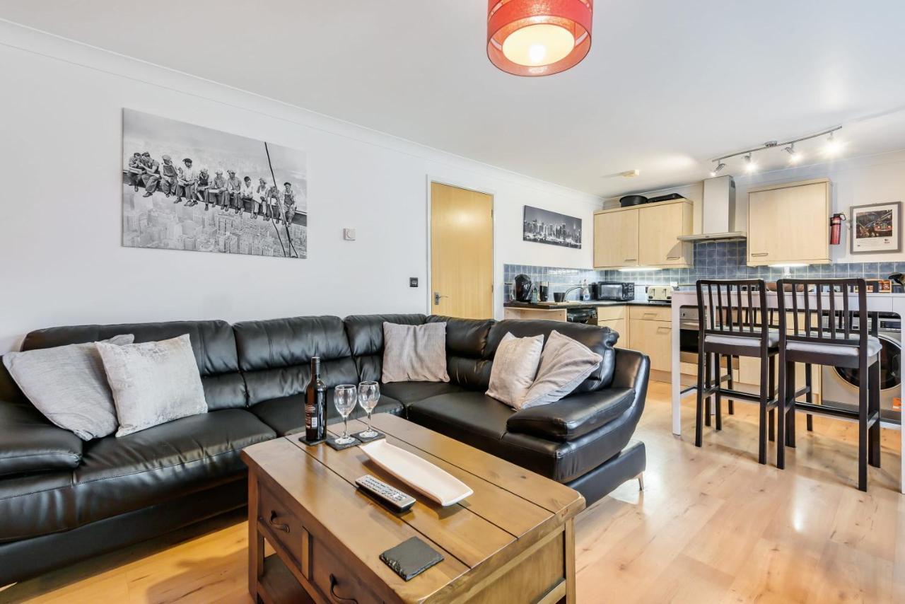 Stylish 2 Bedroom Apartment, Central Exeter, Parking On Site Exteriör bild
