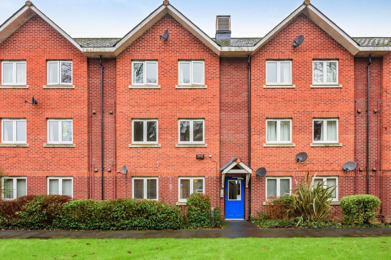 Stylish 2 Bedroom Apartment, Central Exeter, Parking On Site Exteriör bild